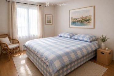Rare Location Appartement qui occoupe l'entier du rez. et jardin dans une villa particuliere
